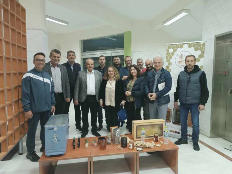Καστοριά : Επιτυχημένη η ημερίδα για τον προσδιορισμό ιδιαίτερης γεωγραφικής προέλευσης του μελιού