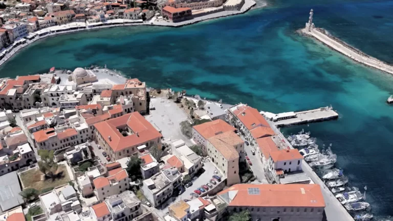 Χανιά: Αντιδράσεις για ενδεχόμενες αλλαγές  του πολεοδομικού σχεδιασμού για τα κτίρια στον Λόφο Καστέλι