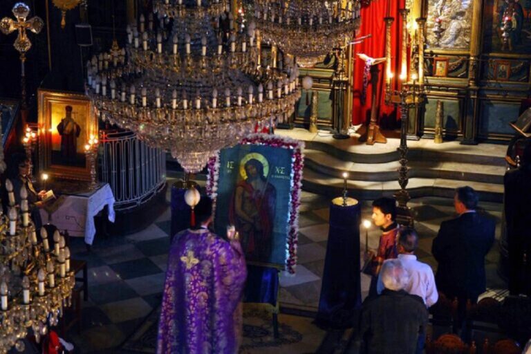 Τι συμβολίζει η Μεγάλη Τρίτη – Τι ψάλλεται σήμερα στις Εκκλησίες