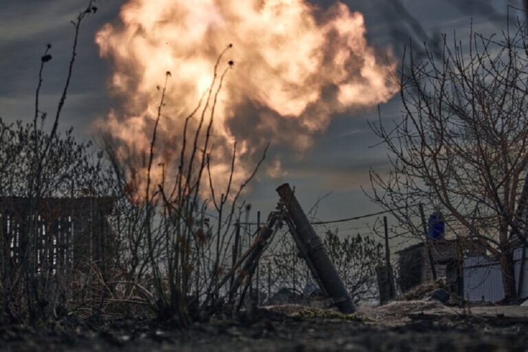 Ουκρανία: Ενισχύονται οι φόβοι για νέα ρωσική επίθεση – Επιδείνωση της κατάστασης έως τον Μάιο «βλέπουν» οι Αρχές