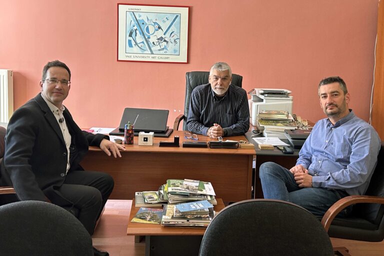 Καρδίτσα: Συνάντηση εργασίας για την κατάσταση στο Παυσίλυπο λόγω φωλεοποίησης κορακιών