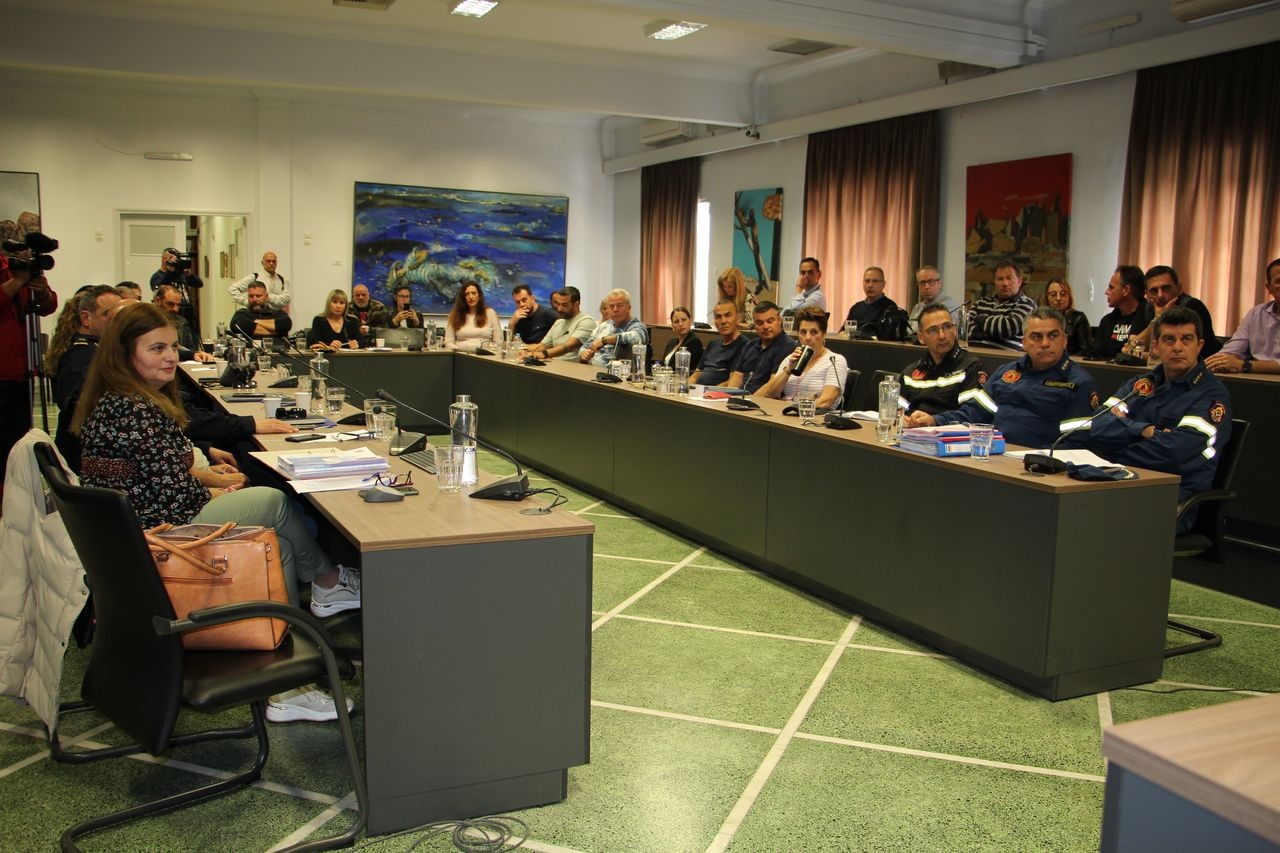 Σε ετοιμότητα ο Δήμος Χανίων για την αντιμετώπιση σεισμών – Συνεδρίασε το τοπικό όργανο Πολιτικής Προστασίας