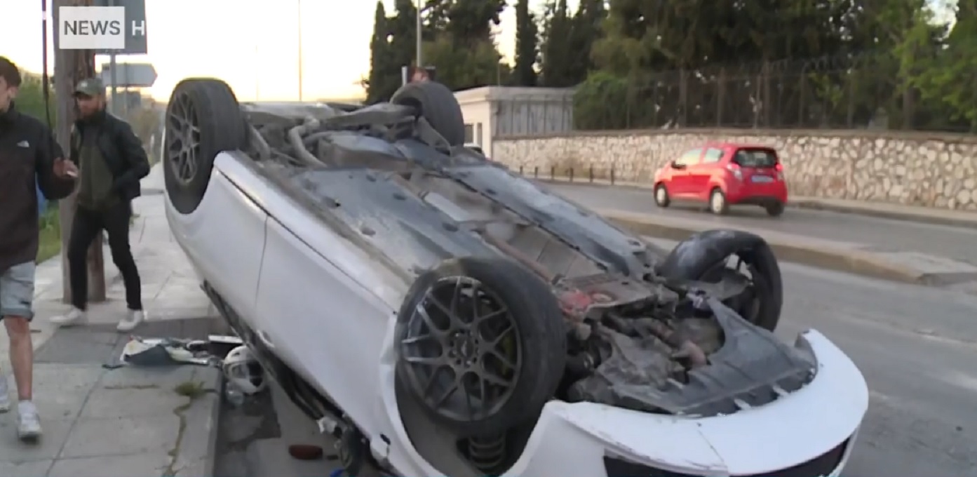 Απίστευτο τροχαίο στη Θεσσαλονίκη: ΙΧ αυτοκίνητο ανατράπηκε και προσέκρουσε σε άλλο όχημα – Δεν υπήρξαν τραυματισμοί