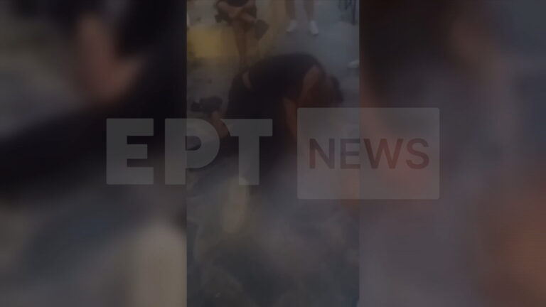 Χανιά: Ανήλικοι παίζουν ξύλο σε κοινή θέα και βιντεοσκοπούν το σκηνικό – Σοκάρει η ωμότητα σε αποκλειστικό βίντεο του ertnews