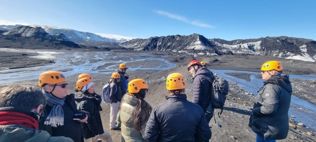 Καινοτόμοι Λαρισαίοι Εκπαιδευτικοί στη χώρα του πάγου και της φωτιάς