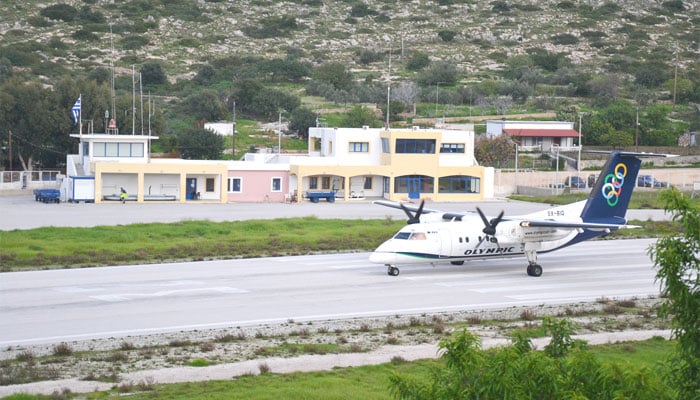 Πλήρη στελέχωση στα αεροδρόμια των νησιών του Αιγαίου ζητούν βουλευτές του ΚΚΕ