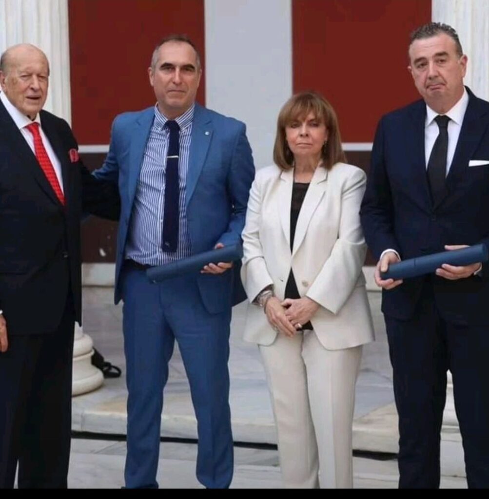 Θεσσαλία: Βράβευση των δημοσιογράφων της ΕΣΗΕΘΣΤΕ-Ε από το Ίδρυμα Μπότση