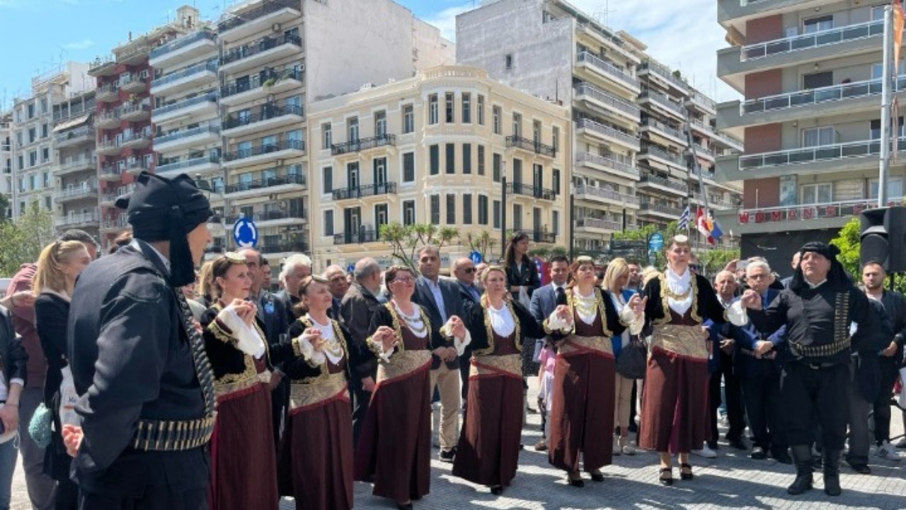 Θεσσαλονίκη: Μνημόσυνο και πορεία από ποντιακούς συλλόγους για τα θύματα της Γενοκτονίας