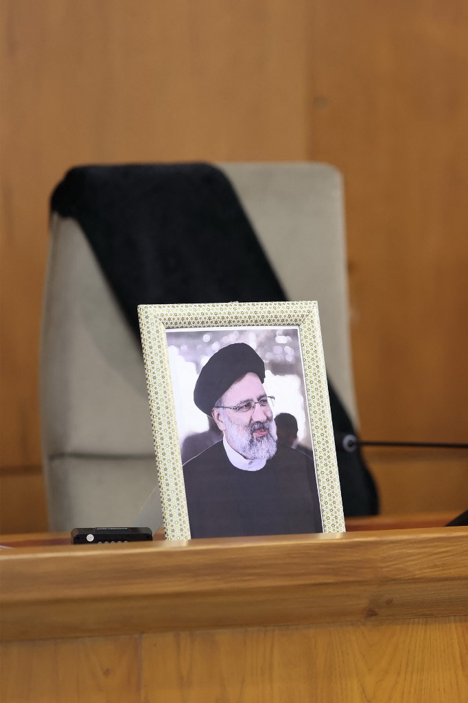 IRAN-POLITICS-ACCIDENT-RAISI