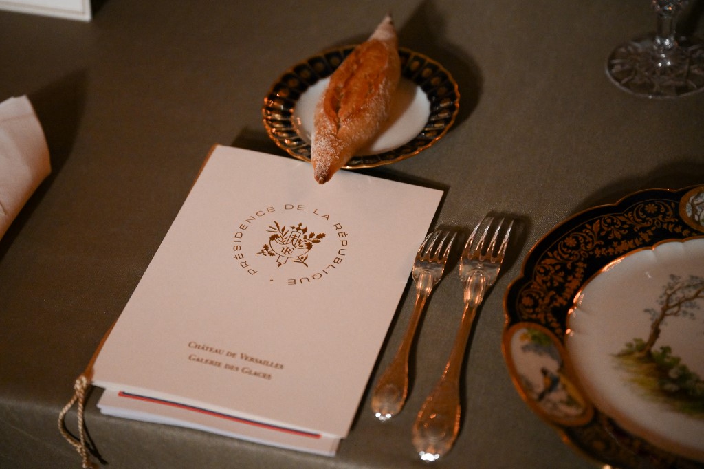 FILES-FRANCE-DIPLOMACY-GASTRONOMY-AUCTION
