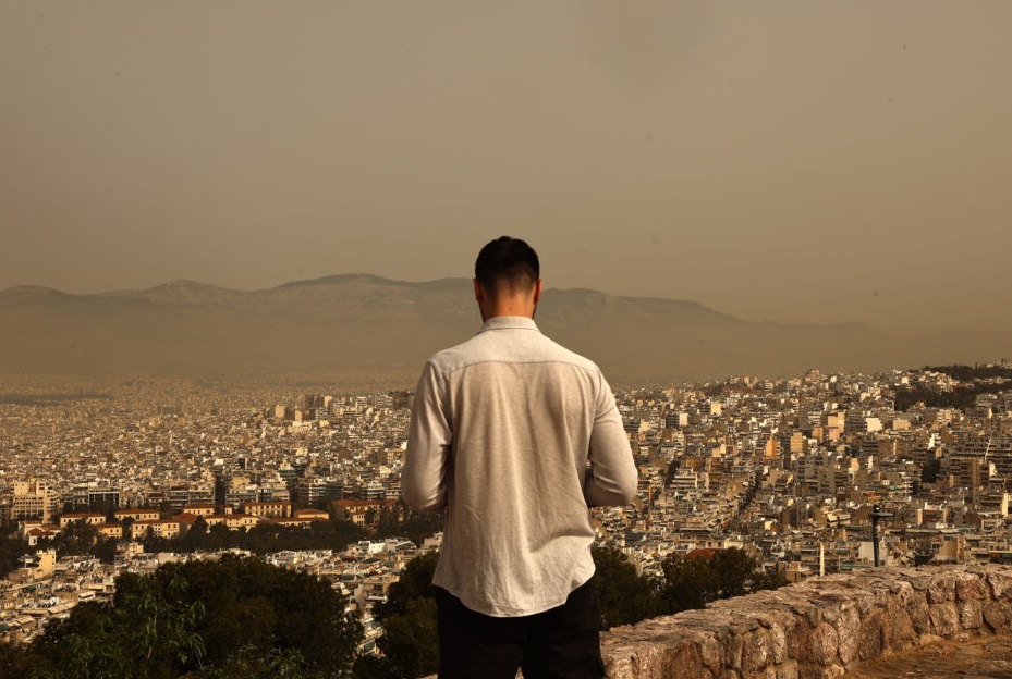 Αφρικανική σκόνη και ζέστη διαρκείας από σήμερα – Πότε θα υποχωρήσει η θερμοκρασία