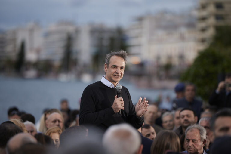 Συνάντηση Μητσοτάκη – εκπροσώπων ΛΑΡΚΟ τη Δευτέρα στο Μέγαρο Μαξίμου — «Η ΝΔ πρέπει να είναι ισχυρή» το μήνυμά του από τη Χαλκίδα