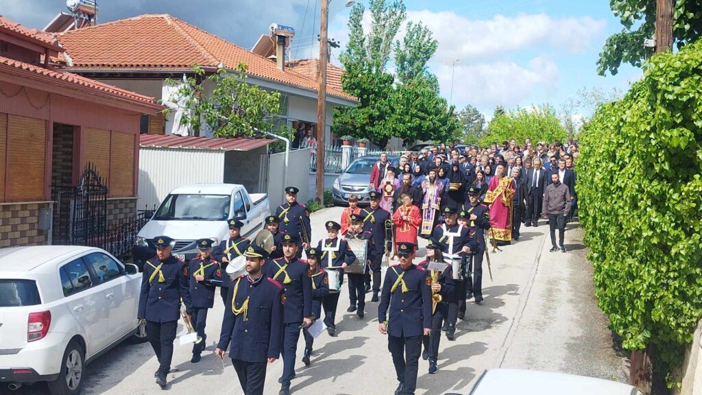 Η Αποκαθήλωση του Εσταυρωμένου στο Δρυόβουνο Κοζάνης (video)