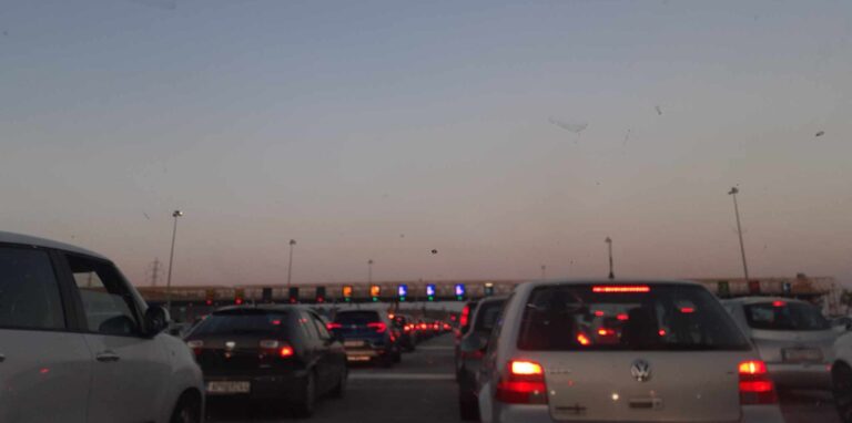Σε εξέλιξη η επιστροφή των εκδρομέων του Πάσχα ― Αυξημένη η κίνηση στις Εθνικές Οδούς