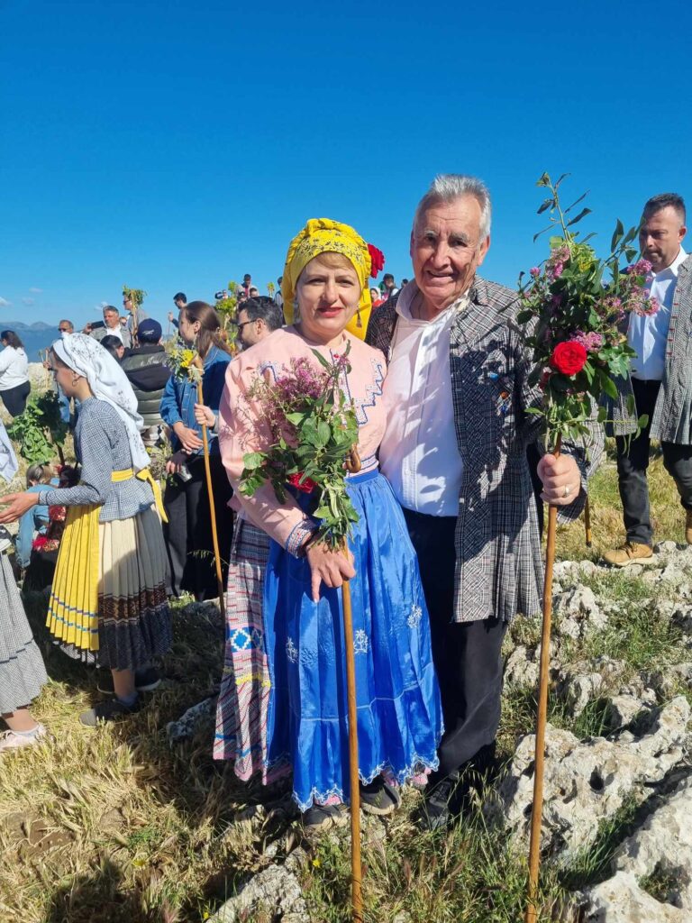 Ξαναζωντάνεψε στη Νεστάνη το έθιμο του Άη Γιώργη