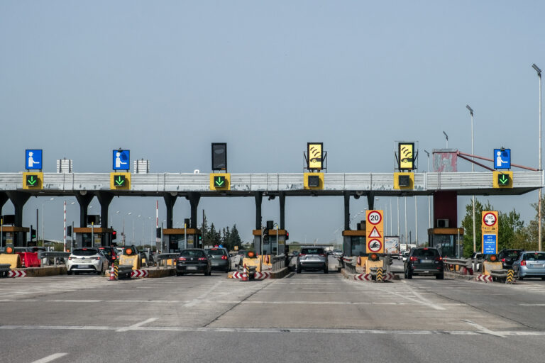 ΣΥΡΙΖΑ-ΠΣ: Οι αυξήσεις των διοδίων αποτελούν ακόμα ένα κρίκο στην αλυσίδα ταπείνωσης της αγοραστικής δύναμης