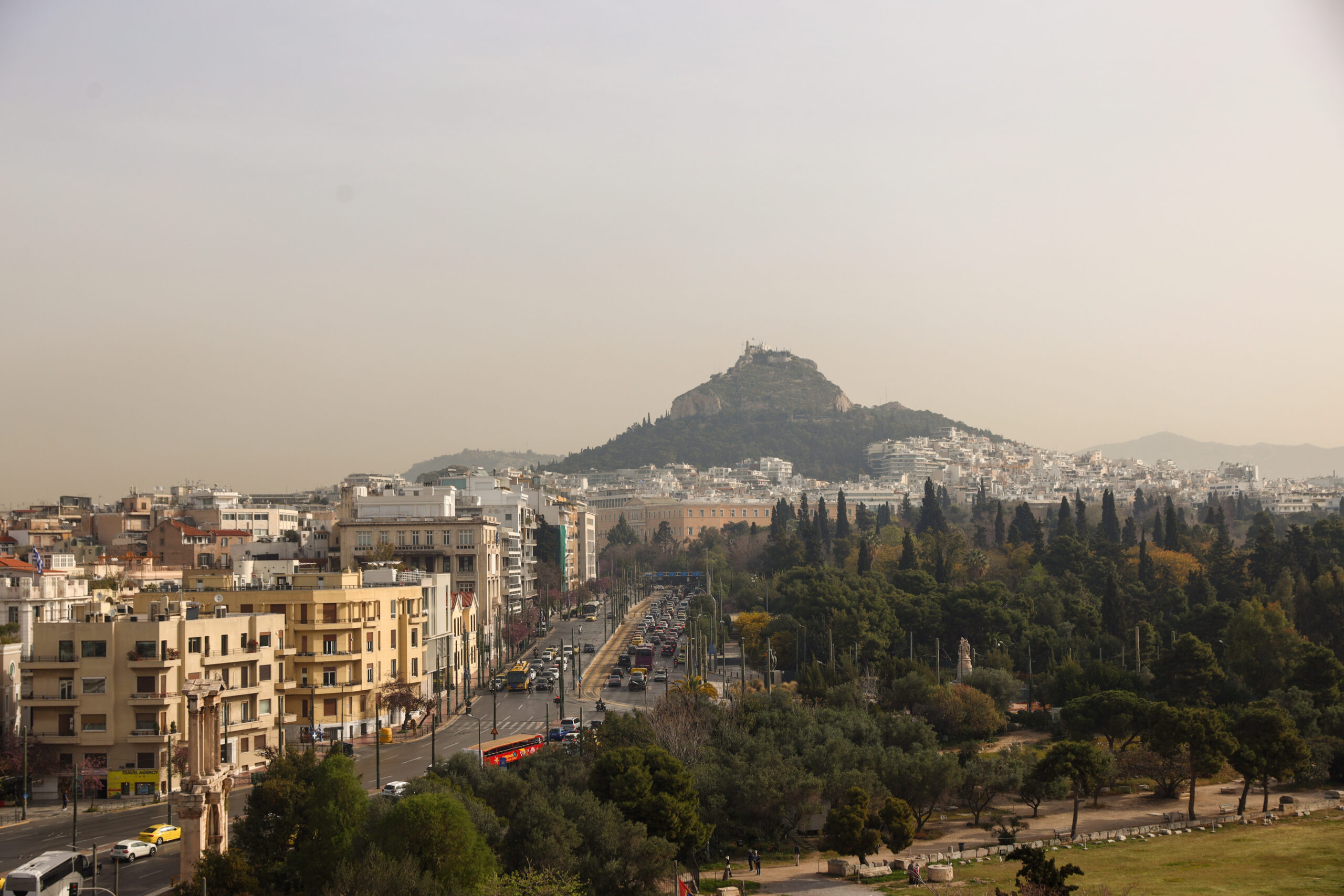 Ο καιρός με την Ν. Ζιακοπούλου: Σκόνη και ζέστη διαρκείας