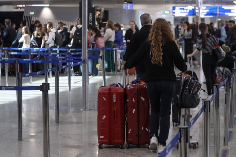 ΥΠΑ: Άνοδο 12,2% σημείωσε η επιβατική κίνηση 1ου τετραμήνου 2024 στα αεροδρόμια της χώρας