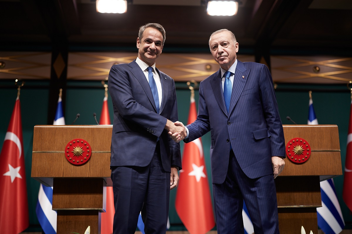ΣΥΝΑΝΤΗΣΗ, ΣΤΗΝ ΑΓΚΥΡΑ, ΤΟΥ ΠΡΩΘΥΠΟΥΡΓΟΥ ΚΥΡΙΑΚΟΥ ΜΗΤΣΟΤΑΚΗ ΜΕ ΤΟΝ ΠΡΟΕΔΡΟ ΤΗΣ ΤΟΥΡΚΙΑΣ ΡΕΤΖΕΠ ΤΑΓΙΠ ΕΡΝΤΟΓΑΝ (ΔΗΜΗΤΡΗΣ ΠΑΠΑΜΗΤΣΟΣ/ΓΡΑΦΕΙΟ ΤΥΠΟΥ ΠΡΩΘΥΠΟΥΡΓΟΥ/EUROKINISSI)
