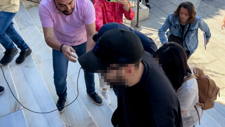 ΔΟΥ Χαλκίδας: Σοκάρουν οι «ταρίφες» στο τεφτέρι της Διευθύντριας – «Δώσε 5.000 και είμαστε εντάξει»