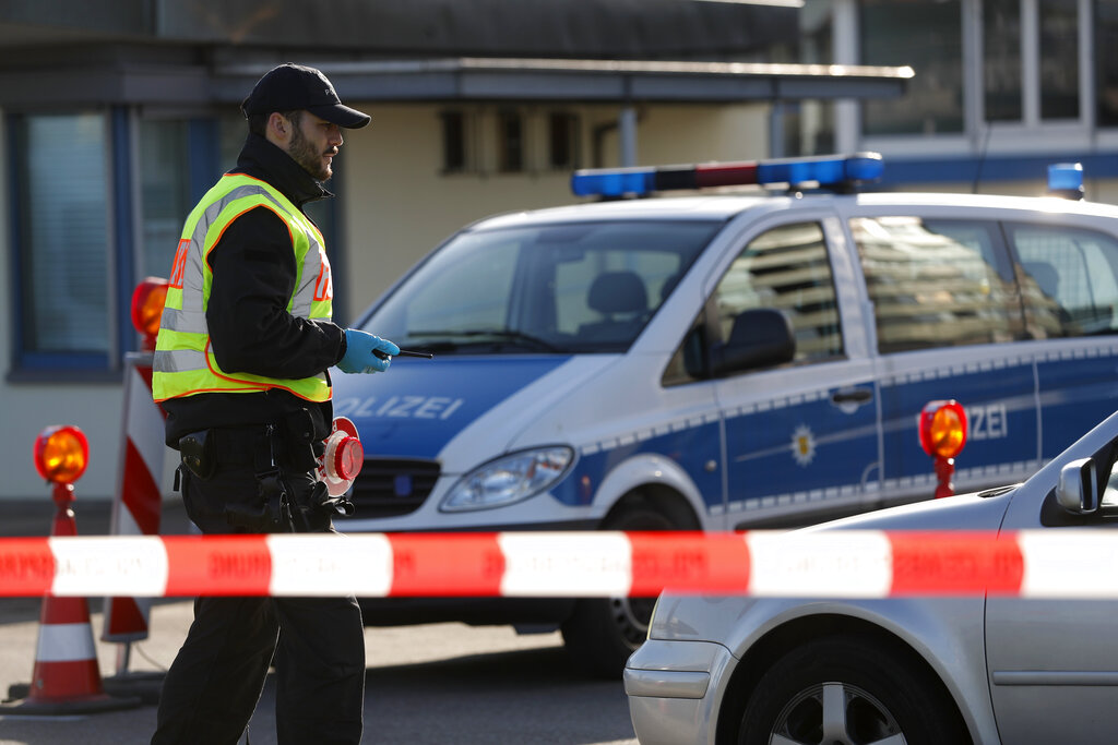 Ελβετία: Άνδρας επιτέθηκε με μαχαίρι σε περαστικούς – «Πολλοί τραυματίες»