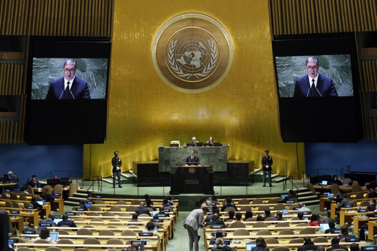Σερβία: Αντιδράσεις για την διακήρυξη του ΟΗΕ για την Σρεμπρένιτσα – Σε προσευχή κάλεσε τους πιστούς ο Πατριάρχης των Σέρβων