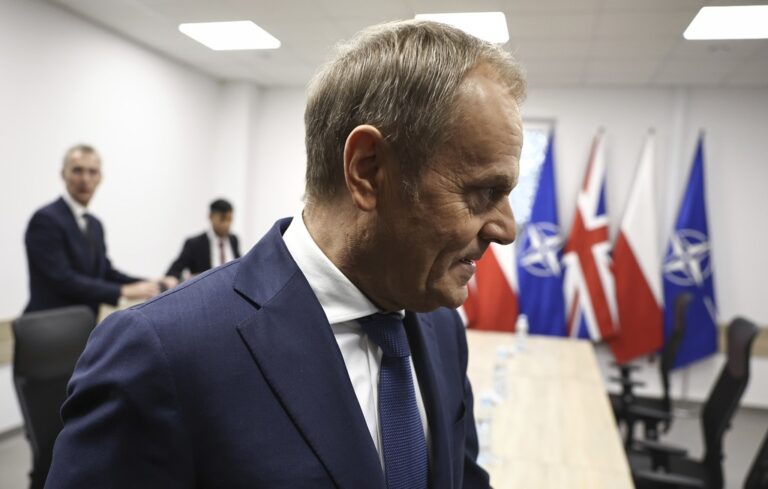 Ντ. Τουσκ: Η Βαρσοβία σχεδιάζει να διαθέσει δισ. ευρώ στη βελτίωση της προστασίας κατά μήκος του ανατολικού της συνόρου