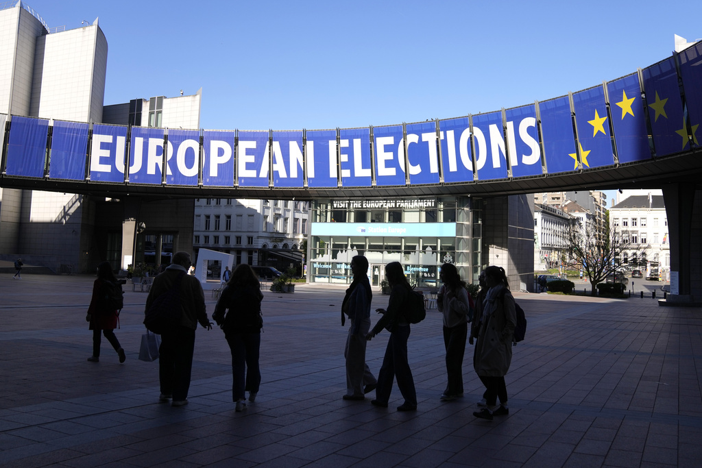 Σε αποκλειστική μετάδοση από το ΕΡΤΝews τo debate για την προεδρία της Ευρωπαϊκής Επιτροπής την Πέμπτη (23/5)