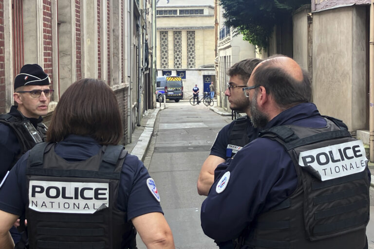 Γαλλία: Τρεις τραυματίες από επίθεση αγνώστου με μαχαίρι στον υπόγειο σιδηρόδρομο της Λυών