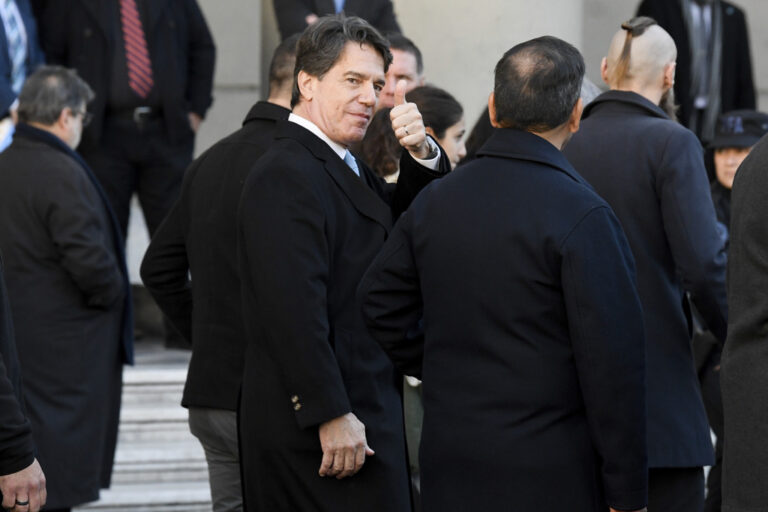 Αργεντινή: Παραίτηση του επικεφαλής του υπουργικού συμβουλίου, μόλις 5 μήνες μετά την ανάληψη των καθηκόντων του