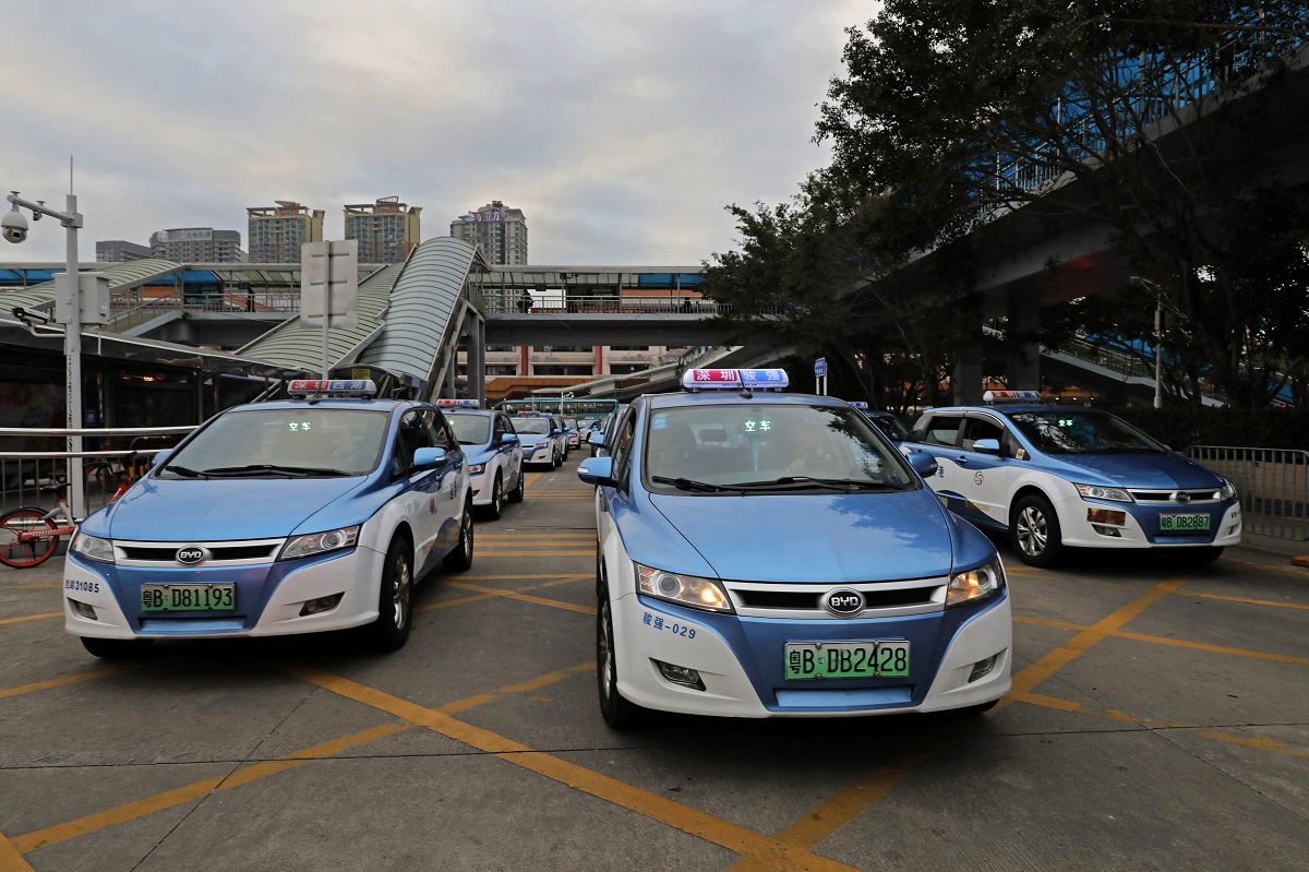 Κίνα: Αύξηση 9% στις πωλήσεις συμβατικών επιβατικών αυτοκινήτων στο πρώτο τετράμηνο-Αύξηση κατά 35% στα οχήματα ενεργειακής τεχνολογίας