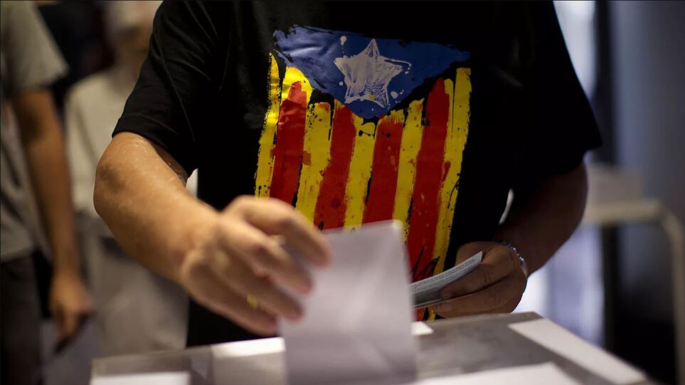Ισπανία: Οι Σοσιαλιστές νικητές των περιφερειακών εκλογών στην Καταλονία, χωρίς την πλειοψηφία, στο 90% των ψήφων καταμετρημένο