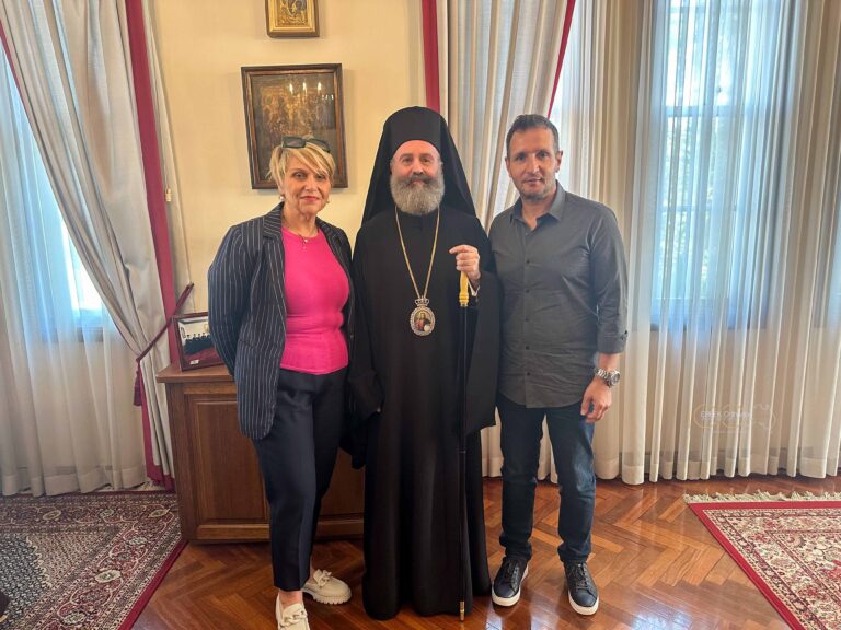 Σύδνεϋ: Συνάντηση Αρχιεπισκόπου Μακάριου με τον Δ. Μπάση
