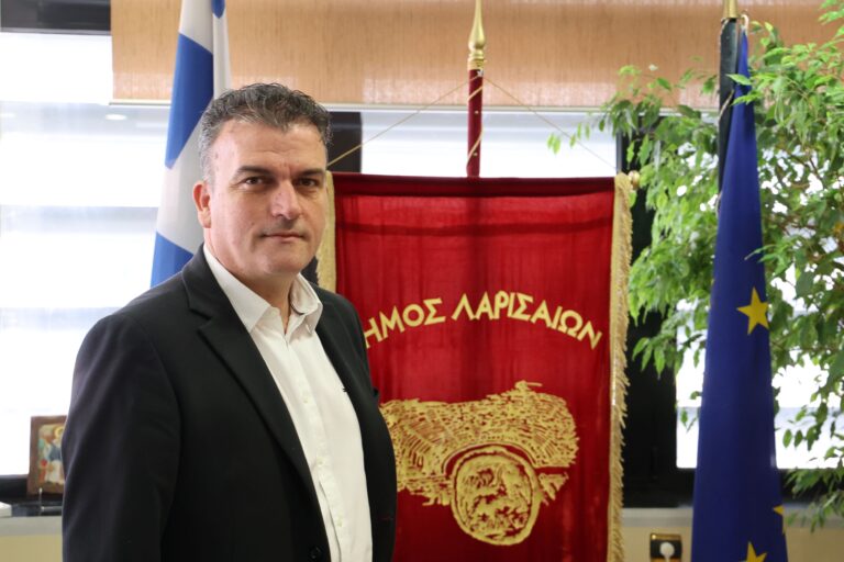 Ενίσχυση των επιχειρήσεων που επλήγησαν από την κακοκαιρία Daniel και στη Λάρισα ζητά ο δήμαρχος – Παρέμβαση στην ΚΕΔΕ