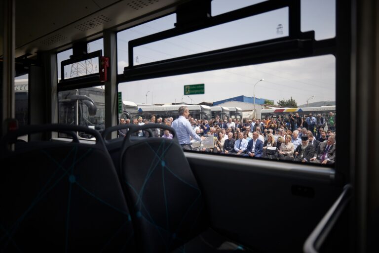 Κ. Μητσοτάκης για την κυκλοφορία των νέων ηλεκτρικών λεωφορείων: Στόχος οι μισοί Θεσσαλονικείς να κινούνται με ΜΜΜ