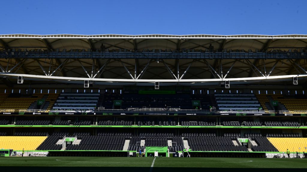 Τελικός του Conference League: Ακυρώνονται εισιτήρια οπαδών του Ολυμπιακού από την UEFA