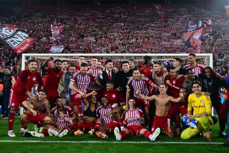 https://www.ertnews.gr/wp-content/uploads/2024/05/Olympiakos_celebs_2024-1-768x513.jpg