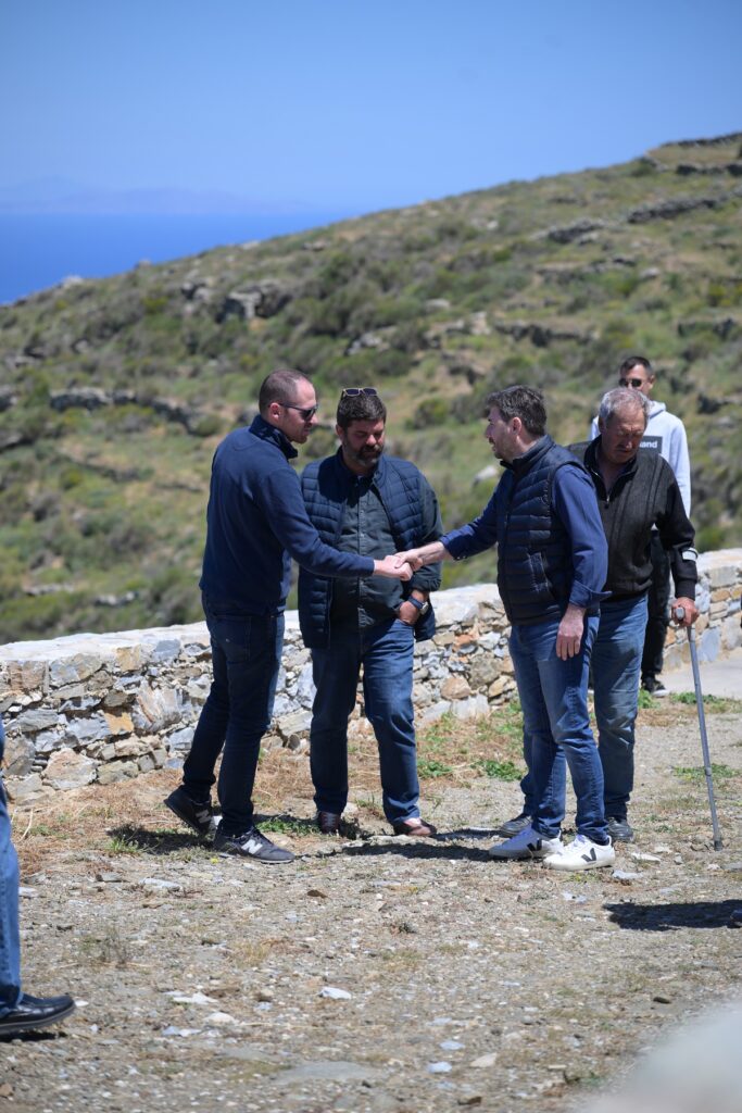 Από τη Σέριφο ξεκινά το πρόγραμμα περιοδειών του ο Νίκος Ανδρουλάκης