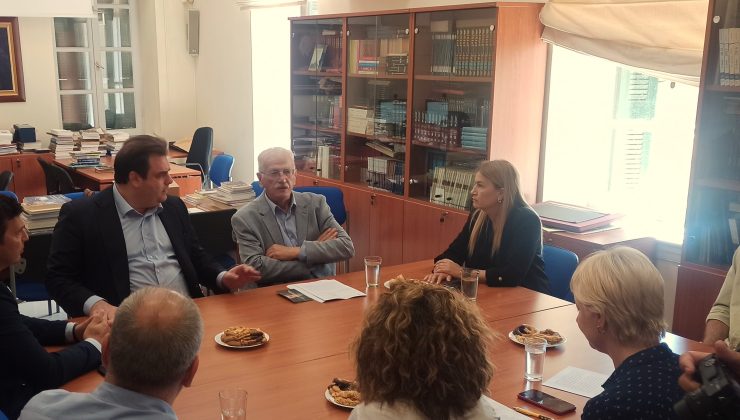 Χανιά: Ο υπουργός Παιδείας στο Ίδρυμα Ελευθέριος Βενιζέλος