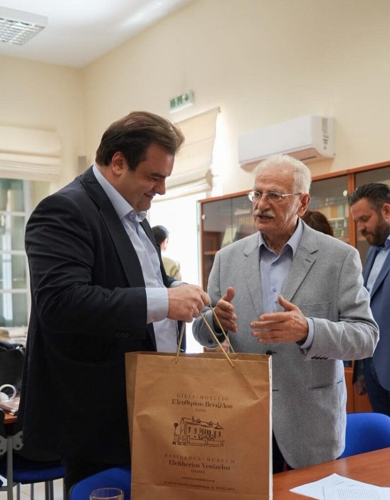 Χανιά: Ο υπουργός Παιδείας στο Ίδρυμα Ελευθέριος Βενιζέλος