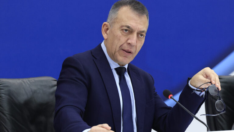 Γ. Βρούτσης: Καμία ιδεολογική ή κομματική σκοπιμότητα στις διατάξεις για την αντιμετώπιση της ομαδικής βίας