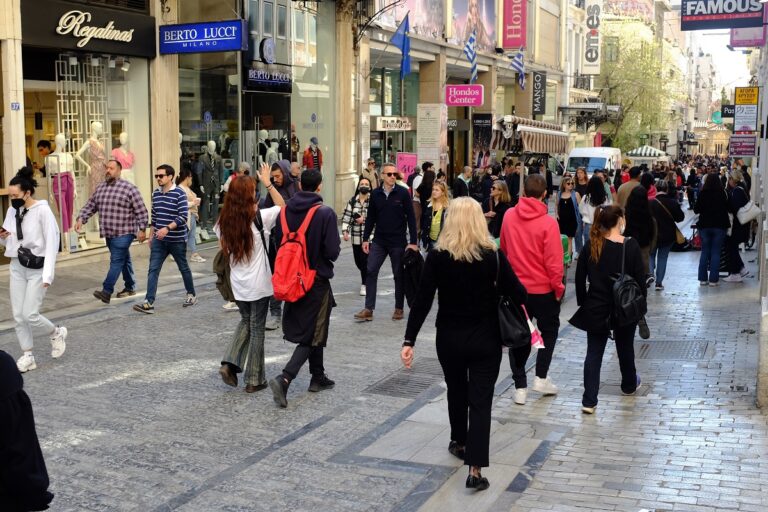 Στ. Καφούνης στο Πρώτο για πασχαλινή περίοδο: Κινείται θετικά-Ο κόσμος ψωνίζει-Είχε ανάγκη για βόλτα, για είδη και για αγαθά (audio)