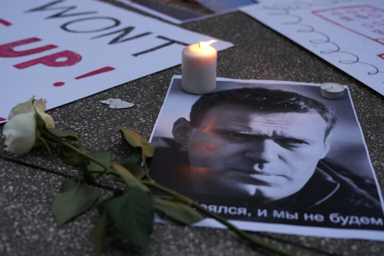 Ρωσία: Εκδηλώσεις μνήμης για την επέτειο των γενεθλίων του Ναβάλνι
