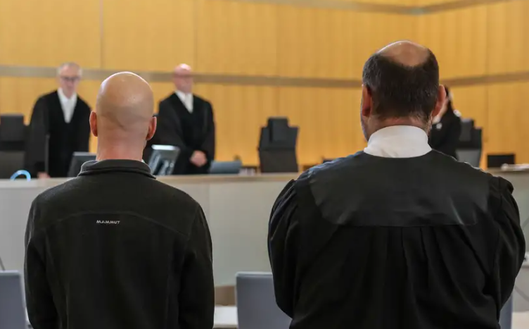 Γερμανία: Ποινή φυλάκισης 3,5 ετών για κατασκοπεία υπέρ της Ρωσίας σε απόστρατο αξιωματικό της Bundeswehr