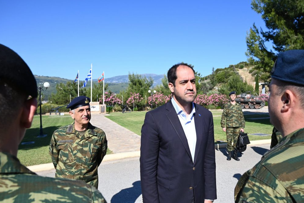 Επίσκεψη Ιωάννη Κεφαλογιάννη σε μονάδες και φυλάκια στη Σάμο