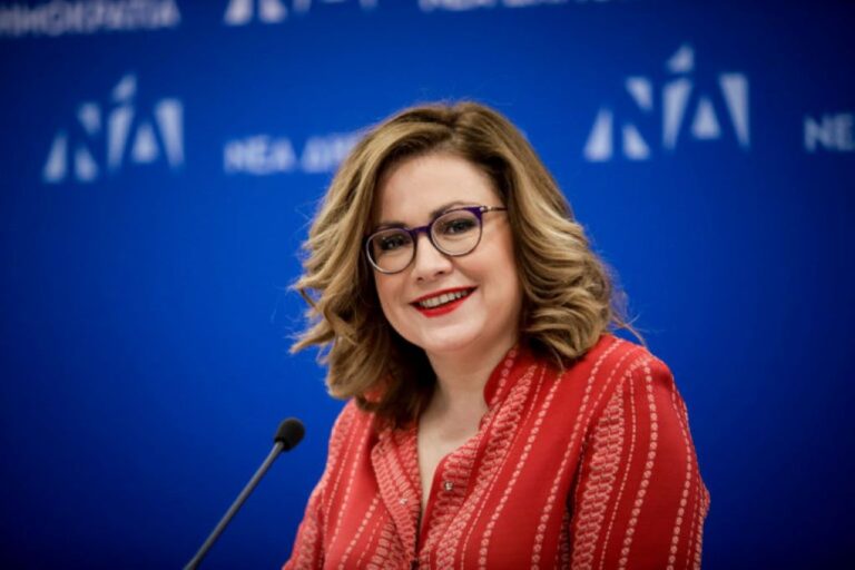 Στις Σέρρες η υποψήφια Ευρωβουλευτής ΝΔ Μαρία Σπυράκη – Παρουσίαση του βιβλίου της