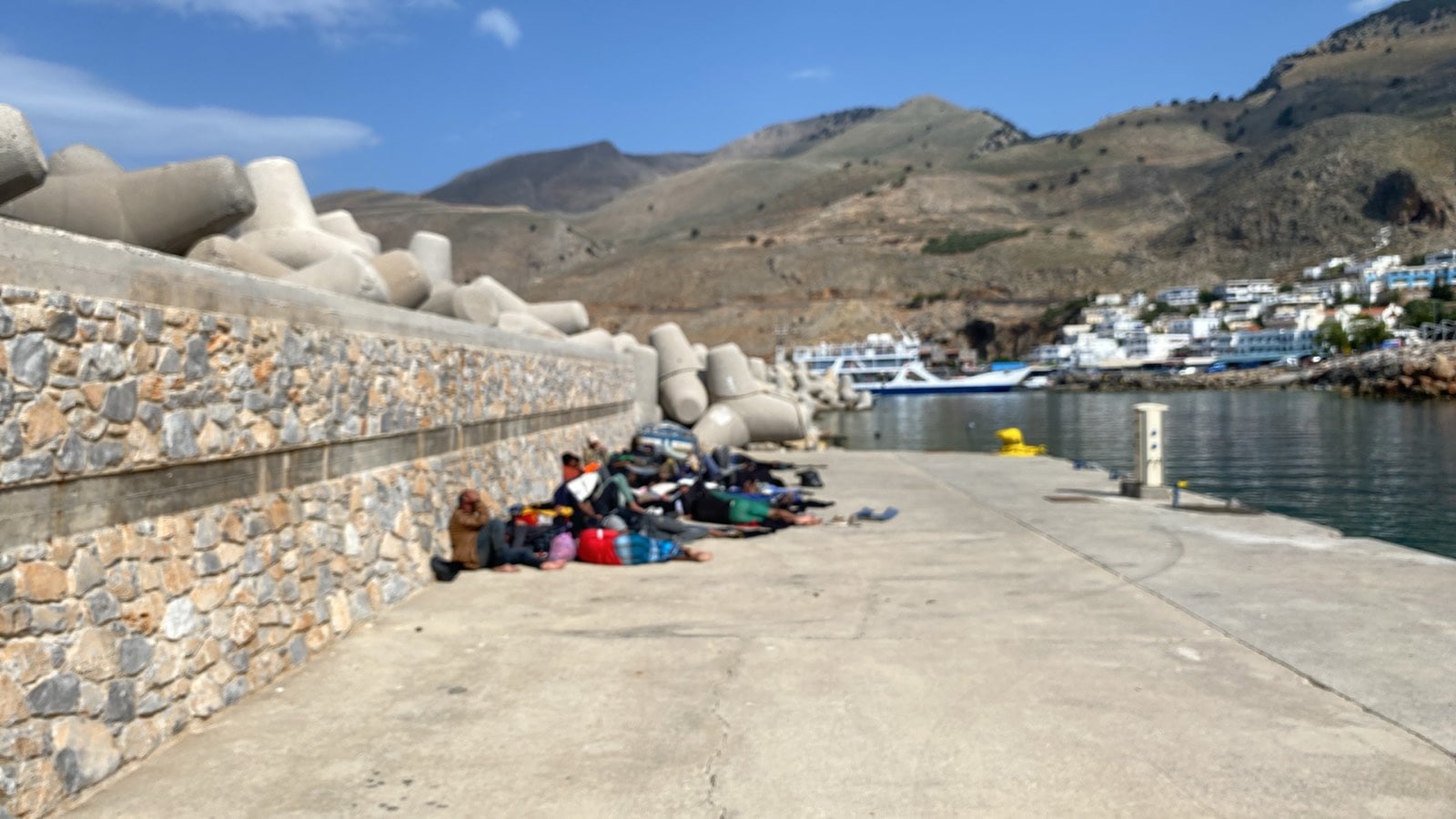 Ολονύχτια επιχείρηση διάσωσης μεταναστών νότια της Κρήτης – Τρεις αγνοούμενοι