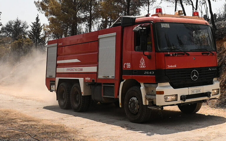 Πυρκαγιά σε υπόγειο στην Καλλιθέα
