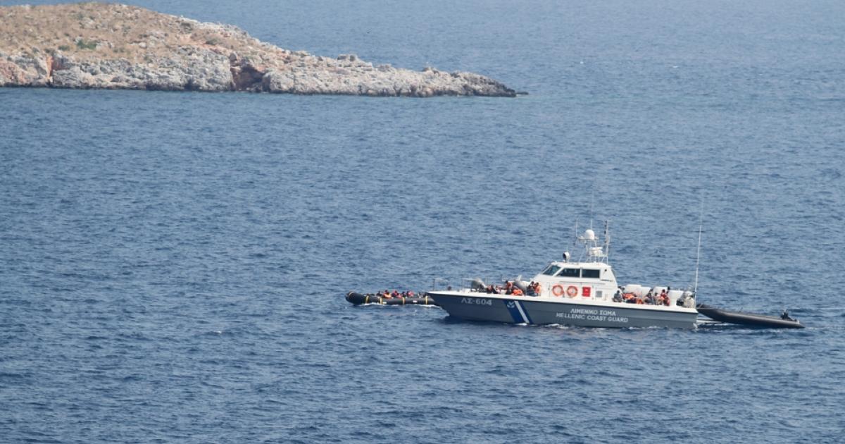 Σάμος: Συνελήφθησαν δύο αλλοδαποί για μεταφορά μεταναστών