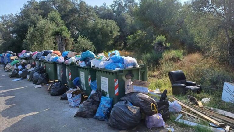 Κέρκυρα: «Μην κατεβάζετε σκουπίδια» ζητά ο δήμος του Νότου από τους κατοίκους